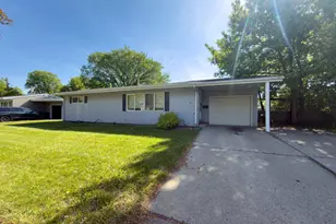 1812 4th St S, Moorhead, MN 56560 - Photo 1