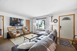 1112 W Lake Dr, Detroit Lakes, MN 56501 - Photo 5