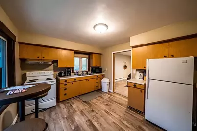 1110 W Lake Drive, Detroit Lakes, MN 56501 - Photo 5