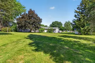 807 Washington Ave, Wabasha, MN 55981 - Photo 11