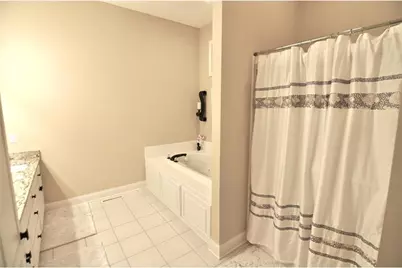 10413 Spyglass Drive, Eden Prairie, MN 55347 - Photo 23