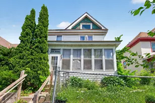 867 Aurora Ave, Saint Paul, MN 55104 - Photo 1