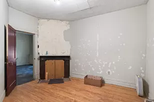 867 Aurora Ave, Saint Paul, MN 55104 - Photo 9