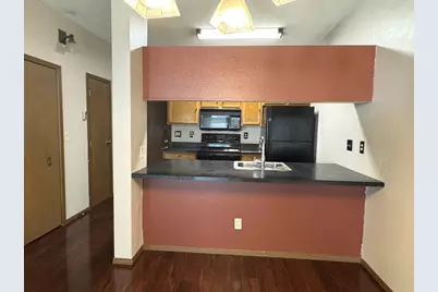 1507 34 1/2 Avenue S, Fargo, ND 58104 - Photo 5