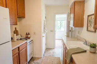 2901 Kyle Ave N, Golden Valley, MN 55422 - Photo 5