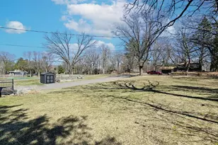 1130 Hallam Ave N, Mahtomedi, MN 55115 - Photo 31