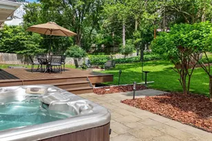 13529 Bellevue Dr, Minnetonka, MN 55345 - Photo 9