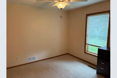 307 Aspenwood Drive, Redwood Falls, MN 56283 - Photo 15