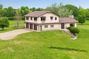 11723 124th St N, Hugo, MN 55038 - Photo 3