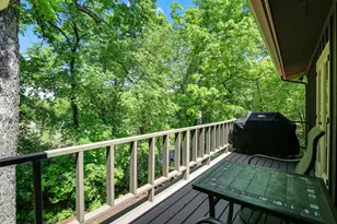 4001 Huntingdon Dr, Minnetonka, MN 55305 - Photo 37