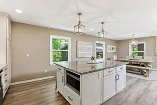 4001 Huntingdon Dr, Minnetonka, MN 55305 - Photo 11
