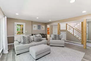 4001 Huntingdon Dr, Minnetonka, MN 55305 - Photo 25