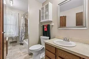 10502 Lancaster Ln N, Maple Grove, MN 55369 - Photo 15
