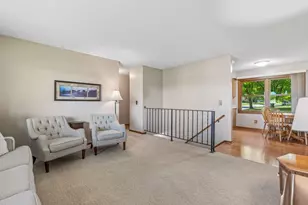 10502 Lancaster Ln N, Maple Grove, MN 55369 - Photo 5