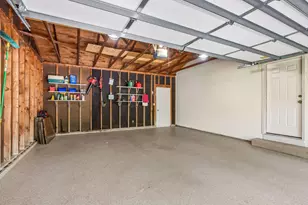 10502 Lancaster Ln N, Maple Grove, MN 55369 - Photo 23