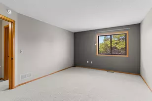 5445 Orleans Ln N, Plymouth, MN 55442 - Photo 9