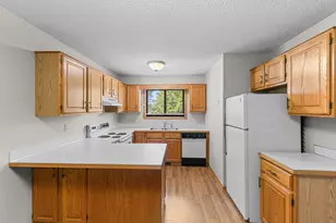 5445 Orleans Ln N, Plymouth, MN 55442 - Photo 7