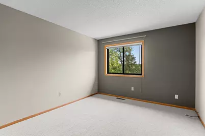 5445 Orleans Lane N #7, Plymouth, MN 55442 - Photo 11