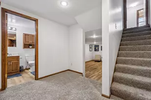 3012 Walter St, Maplewood, MN 55109 - Photo 33