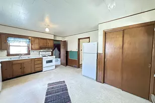 324 E Maple St, Sacred Heart, MN 56285 - Photo 11