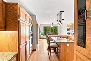 18430 Jasper Ct, Lakeville, MN 55044 - Photo 5