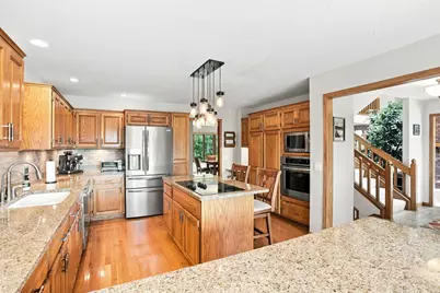 18430 Jasper Ct, Lakeville, MN 55044 - Photo 7