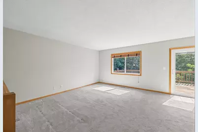 3575 York Drive, Woodbury, MN 55125 - Photo 5