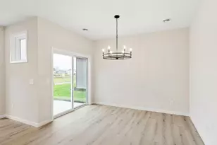 10933 37th St N, Lake Elmo, MN 55042 - Photo 15