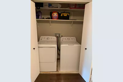 5627 Green Circle Drive #219, Hopkins, MN 55343 - Photo 15