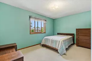 907 California Ave W, Saint Paul, MN 55117 - Photo 17