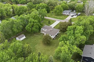 1301 60th Ave N, Moorhead, MN 56560 - Photo 27