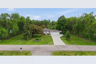 1301 60th Avenue N, Moorhead, MN 56560 - Photo 35