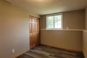 8496 Harkness Road S, Cottage Grove, MN 55016 - Photo 5