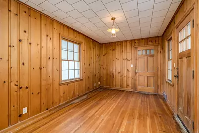 705 N Carver Street, Winthrop, MN 55396 - Photo 11