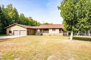 51301 Pine Point Rd, Bigfork, MN 56628 - Photo 47
