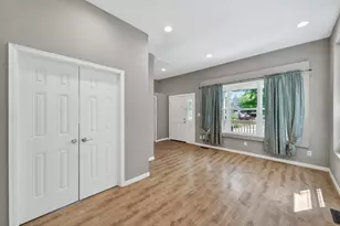 869 Desoto St, Saint Paul, MN 55130 - Photo 9
