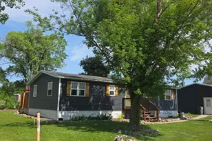190 S 1st St, Foreston, MN 56330 - Photo 3