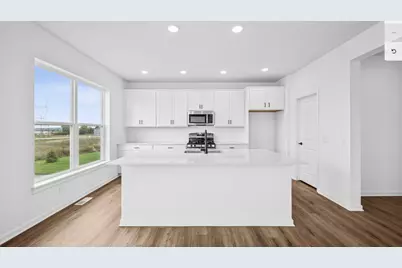 1673 Tyrone Drive, Shakopee, MN 55379 - Photo 5