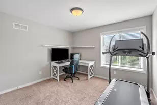 3006 Hemingway Dr, Chaska, MN 55318 - Photo 39