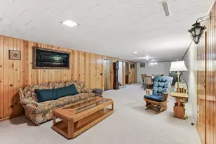 300 Edith Dr, West Saint Paul, MN 55118 - Photo 23