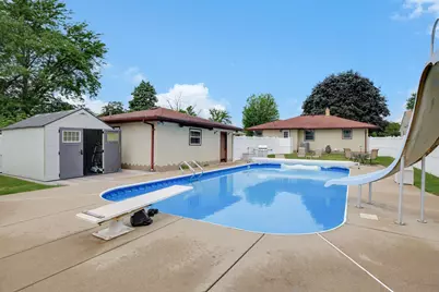 300 Edith Drive, West Saint Paul, MN 55118 - Photo 35