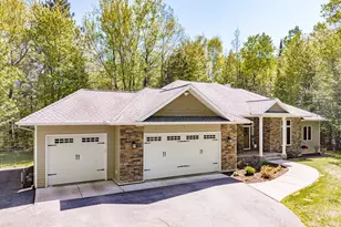 2605 Marcus Cir, Cloquet, MN 55720 - Photo 1