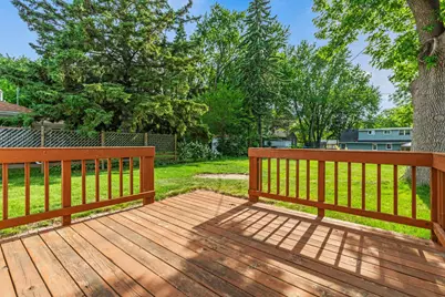 2195 Burr Street N, Maplewood, MN 55117 - Photo 23