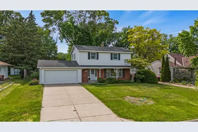 2195 Burr Street N, Maplewood, MN 55117 - Photo 5