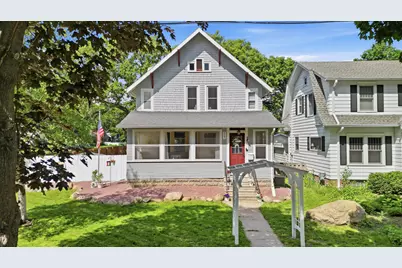 828 Baker Avenue, Mankato, MN 56001 - Photo 1