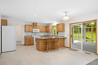 676 Falcon Ridge Road, Woodbury, MN 55125 - Photo 13