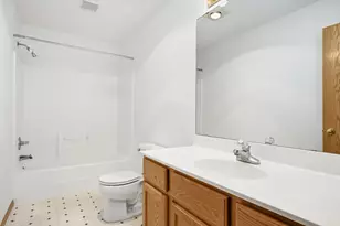 676 Falcon Ridge Rd, Woodbury, MN 55125 - Photo 29