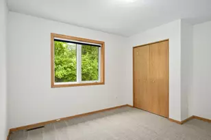 676 Falcon Ridge Rd, Woodbury, MN 55125 - Photo 27