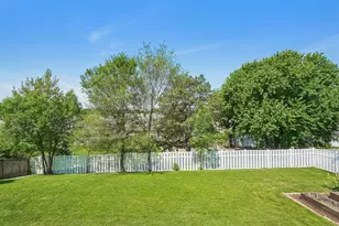 425 Crestview Dr S, Maplewood, MN 55119 - Photo 61
