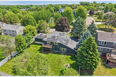 425 Crestview Drive S, Maplewood, MN 55119 - Photo 75